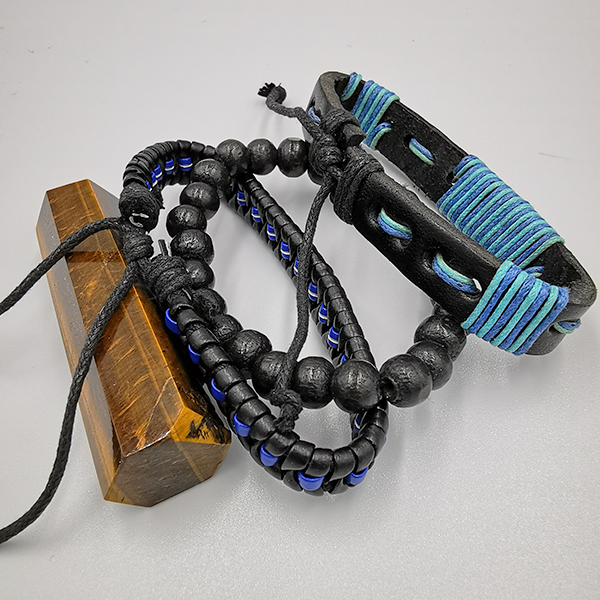 Personalisierte Leder armband für Damen und Herren geometrisch gewebtes, modernes Punk Leder Schwarz Blau
