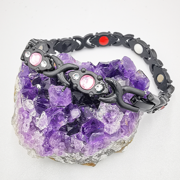 Personalisierte Stilvolle Damen armbänder Titan Edelstahl modernes Magnetarmband Diamant- Nachbi