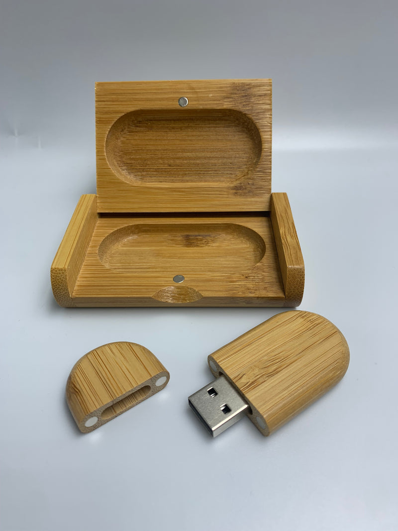 Personalisiere Box aus Holz und USB 2.0 - 4 GB / 16 GB / 32 GB / 64 GB Flash Drive Memory Stick Stick zum Aufbewahren Ihrer wichtigen Dinge. Zusätzlich mit individueller Gravur